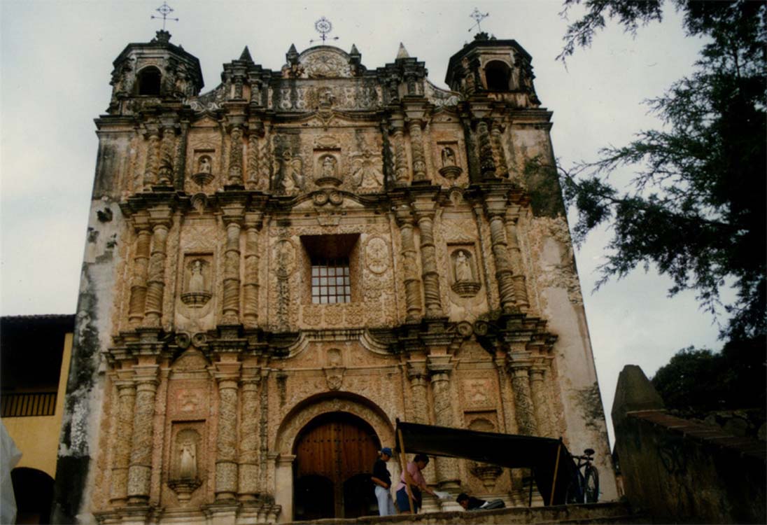 santoDomingoTaxco